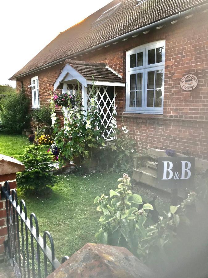 St.Catherine'S Cottage, The Old School House Long Melford Kültér fotó