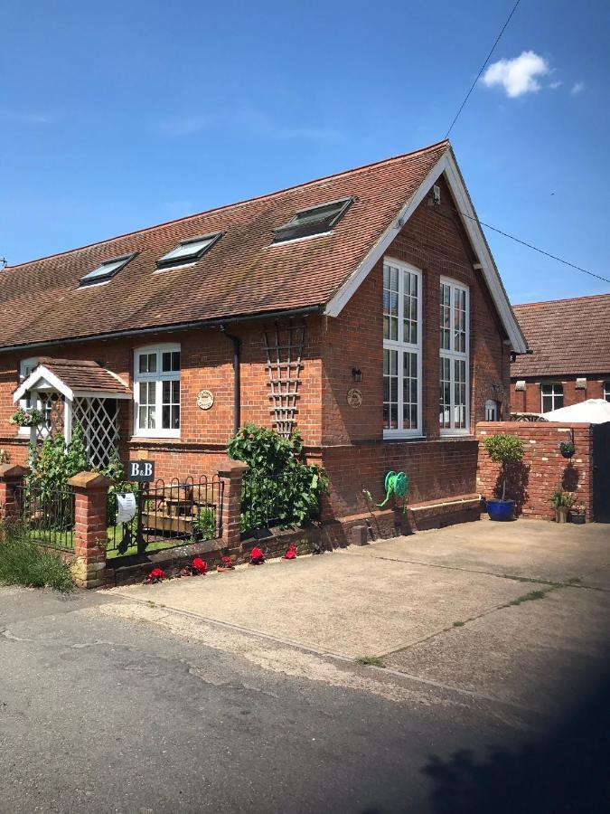 St.Catherine'S Cottage, The Old School House Long Melford Kültér fotó